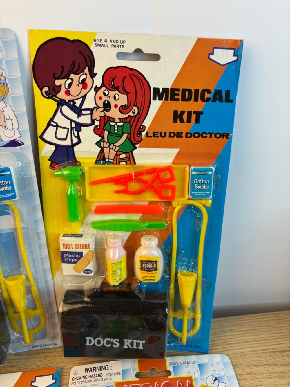 Vintage 1980’s Medical Playsets - Picture 4 of 9